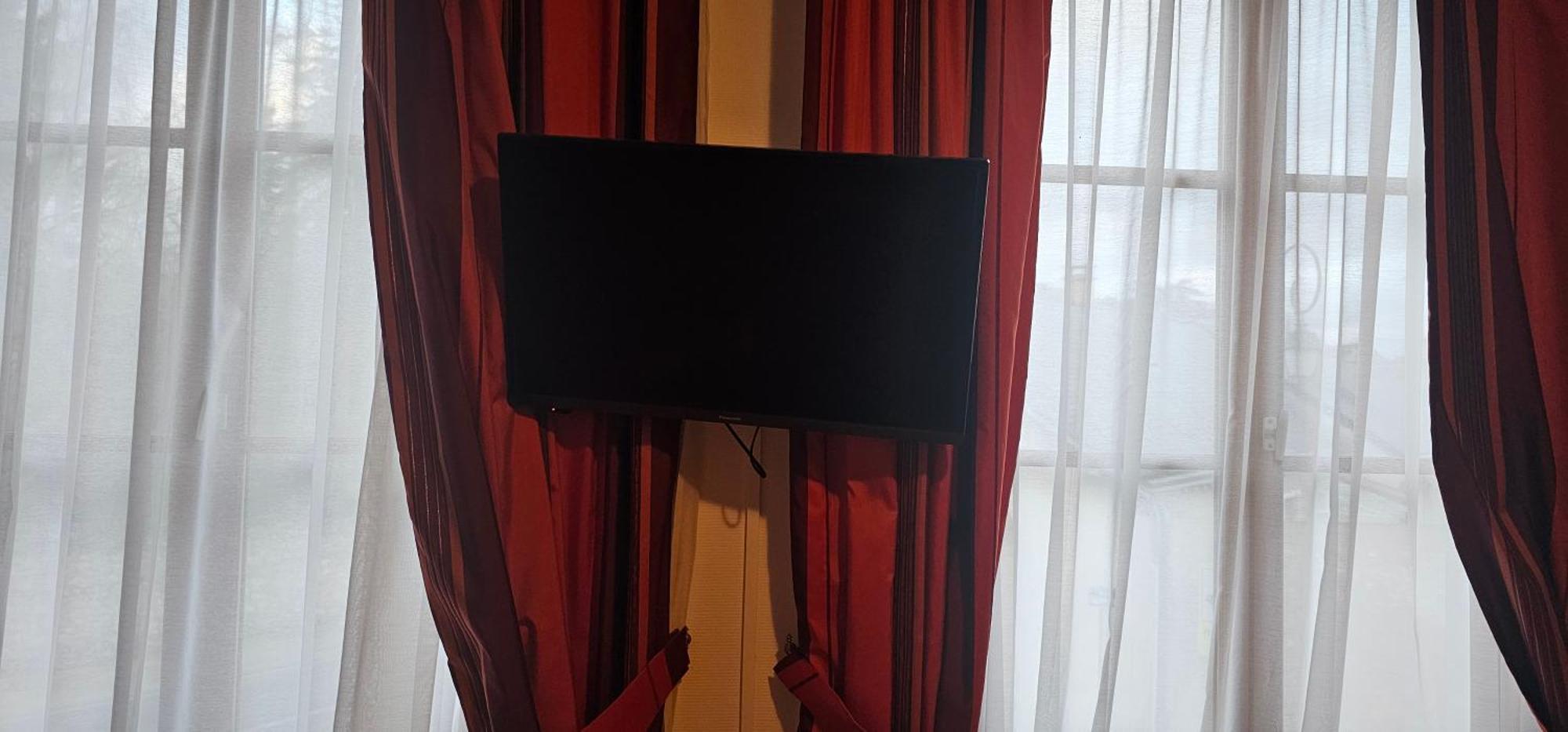 קור-שברני Logis Hotel Saint-Hubert מראה חיצוני תמונה