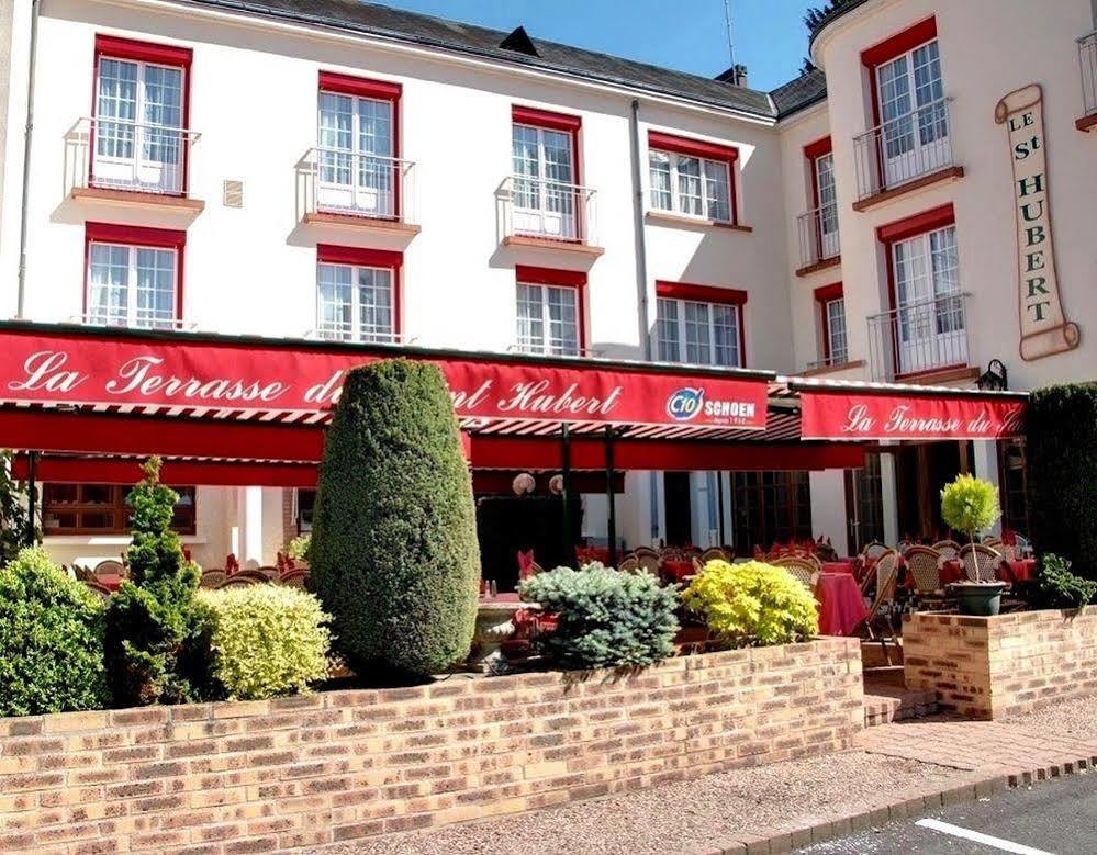 קור-שברני Logis Hotel Saint-Hubert מראה חיצוני תמונה